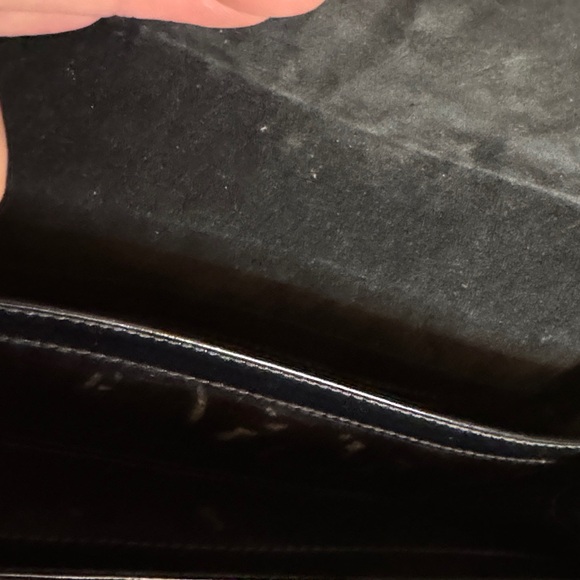 Vintage 90’s Tom Ford era Gucci Black and Gold Shoulder Bag - Picture 8 of 9